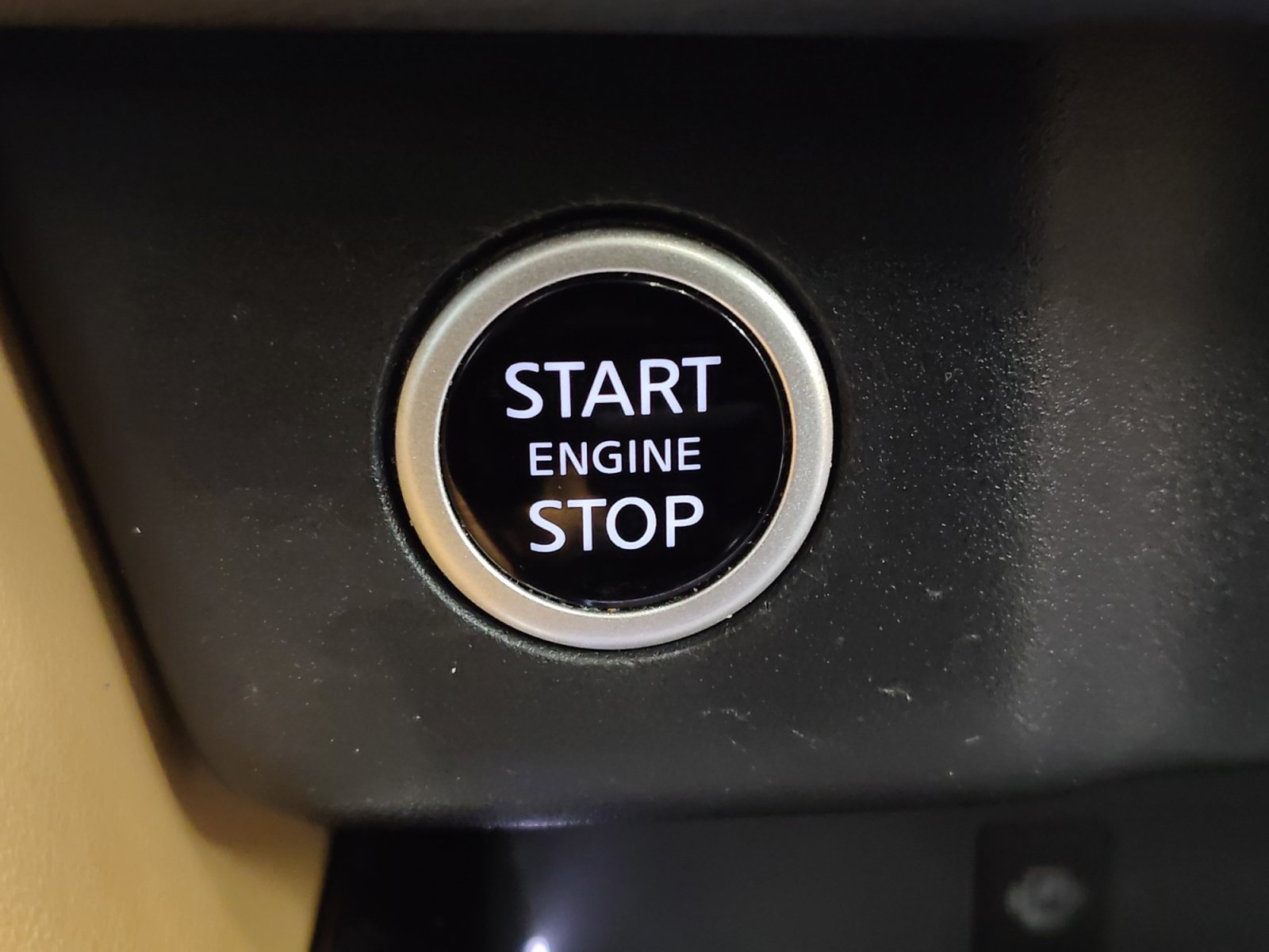 Used 2021 Nissan Rogue Platinum FWD image 38