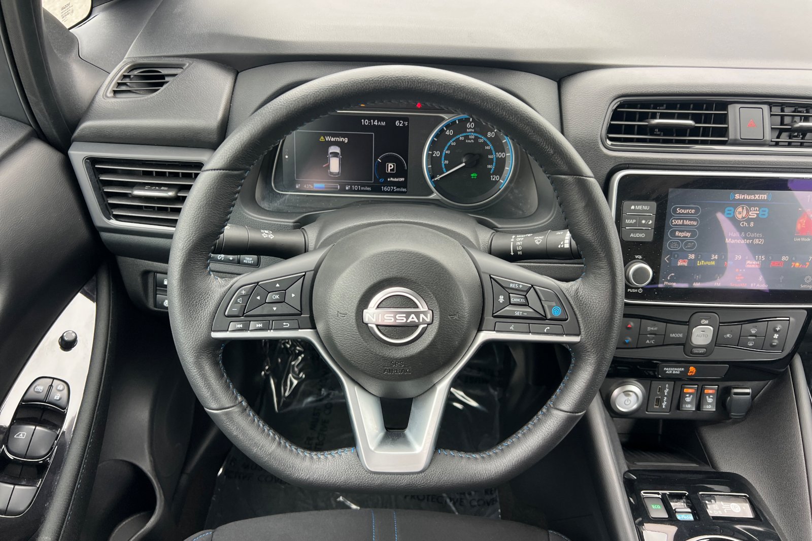 Certified 2024 Nissan Leaf SV Plus FWD image 16