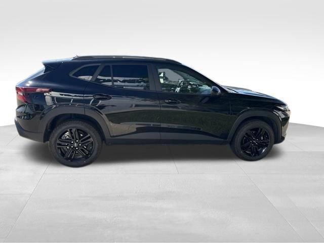 Certified 2025 Chevrolet Trax ACTIV w/ Driver Confidence Package FWD image 9