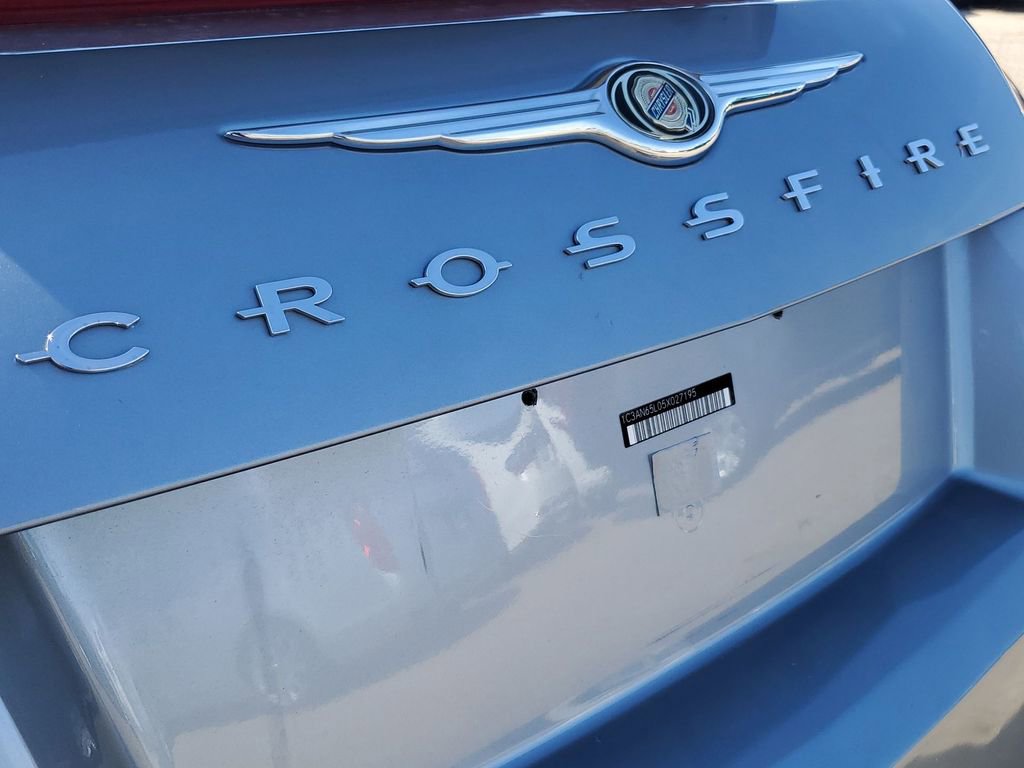Used 2005 Chrysler Crossfire Limited image 27
