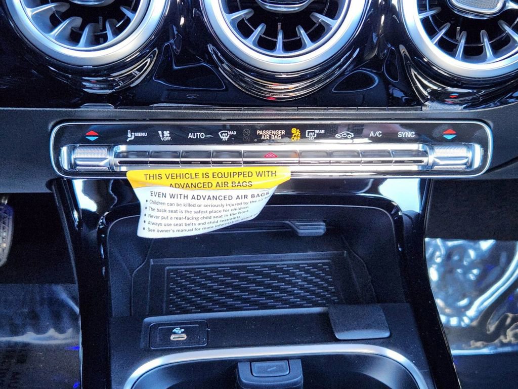 New 2025 Mercedes-Benz CLA 250 4MATIC image 18