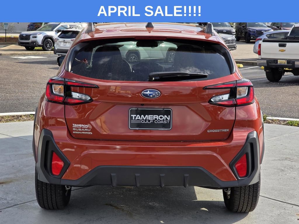 Used 2025 Subaru Crosstrek 2.0i Premium image 3