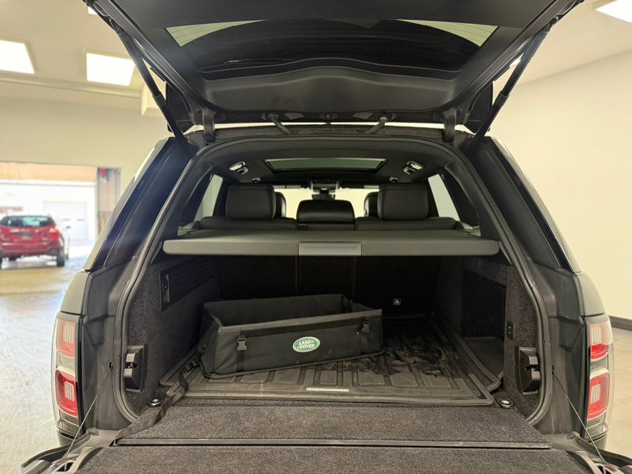Used 2019 Land Rover Range Rover AWD/4WD image 25