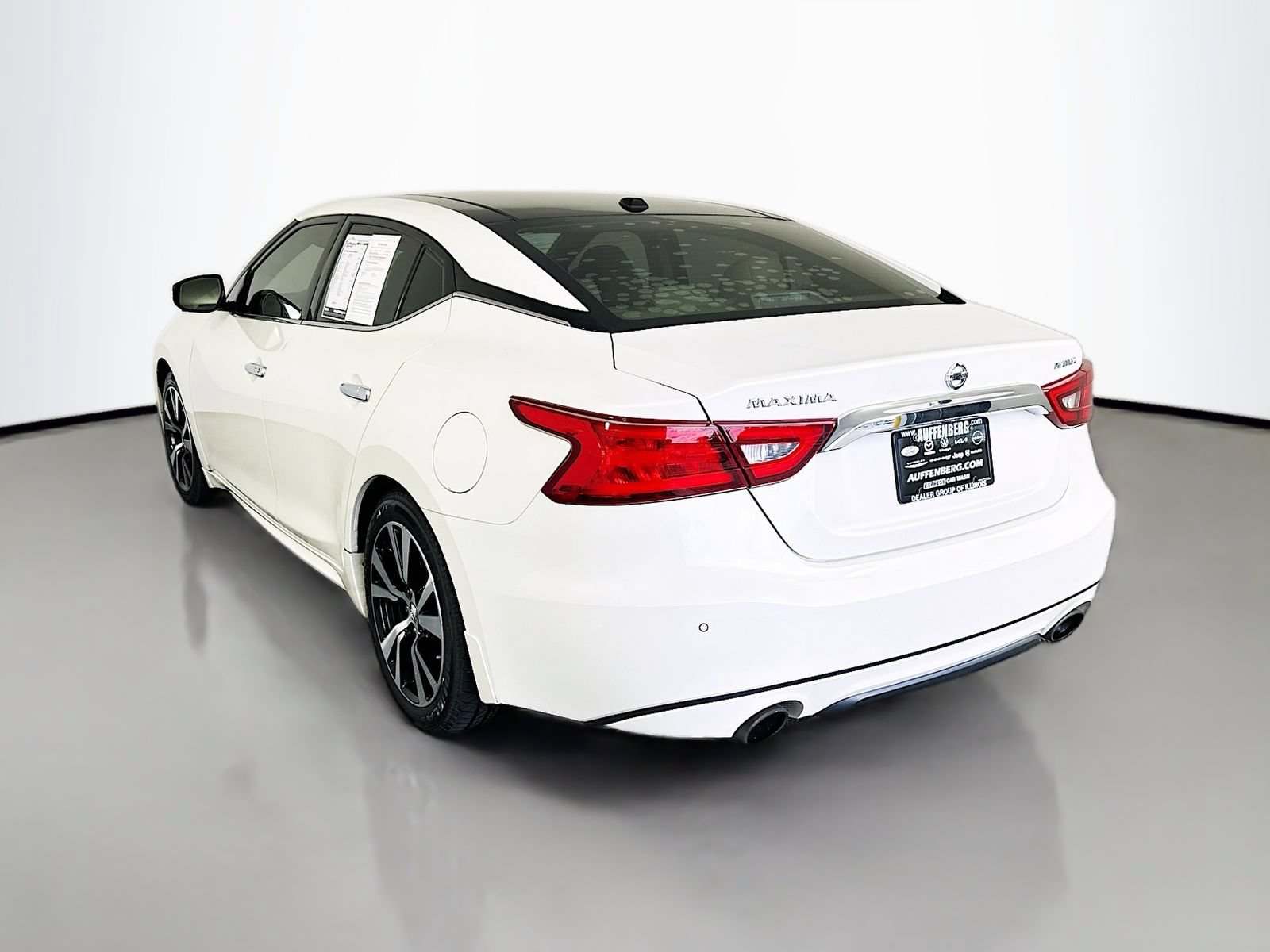 Used 2018 Nissan Maxima Platinum FWD image 5