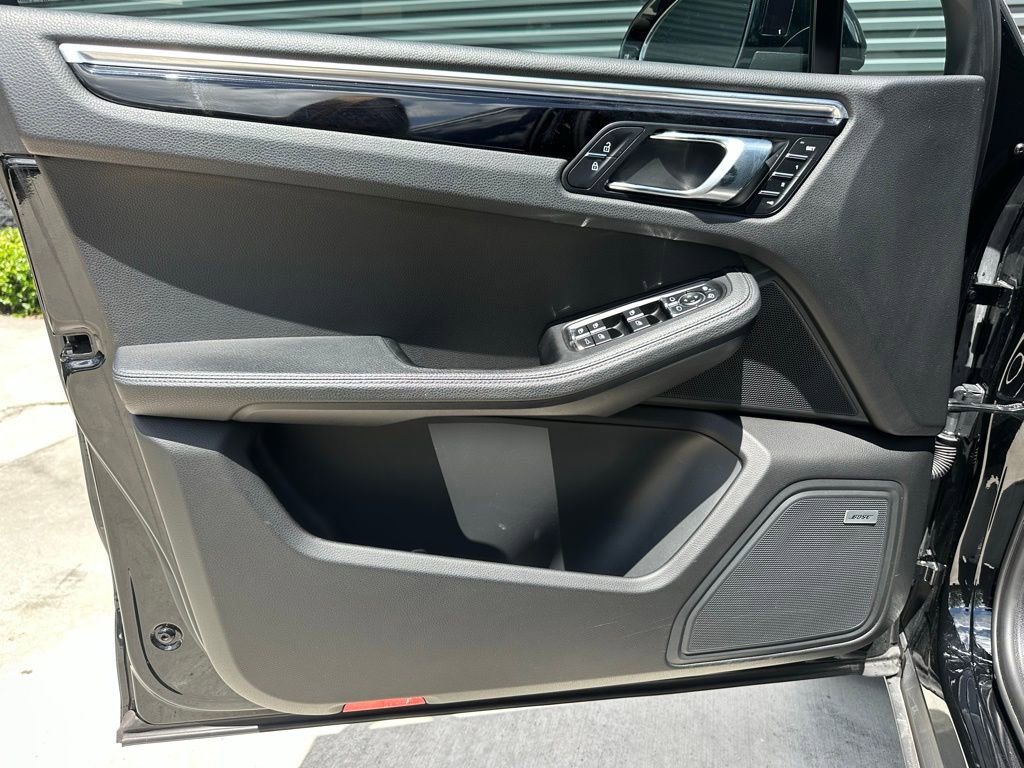 Certified 2019 Porsche Macan S image 19