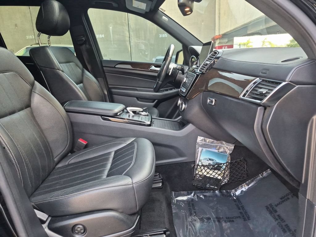 Used 2017 Mercedes-Benz GLS 450 4MATIC image 20