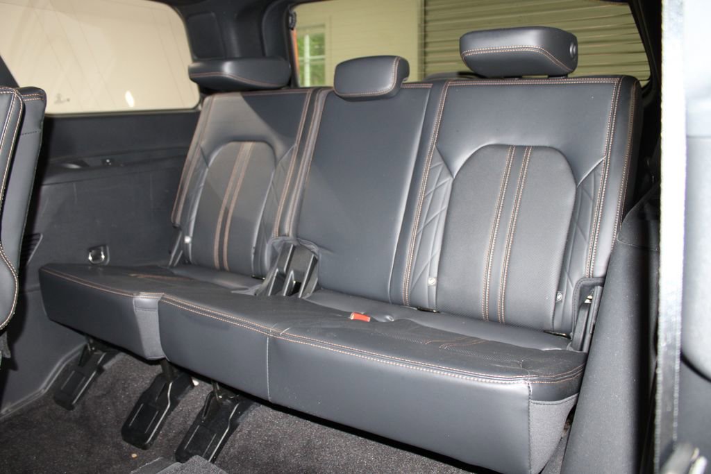 Used 2023 Ford Expedition Platinum AWD/4WD image 28
