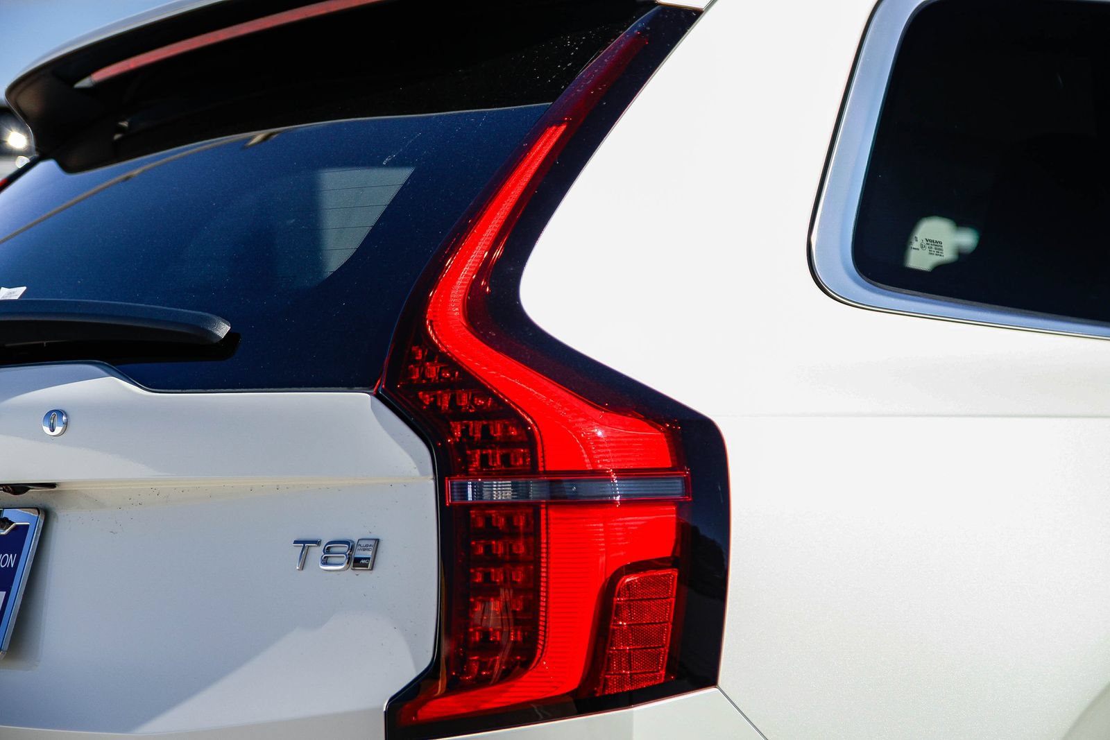 New 2026 Volvo XC90 T8 Ultra w/ Protection Package Premier AWD/4WD image 7