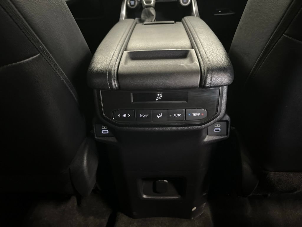 Used 2024 Toyota Grand Highlander AWD image 22