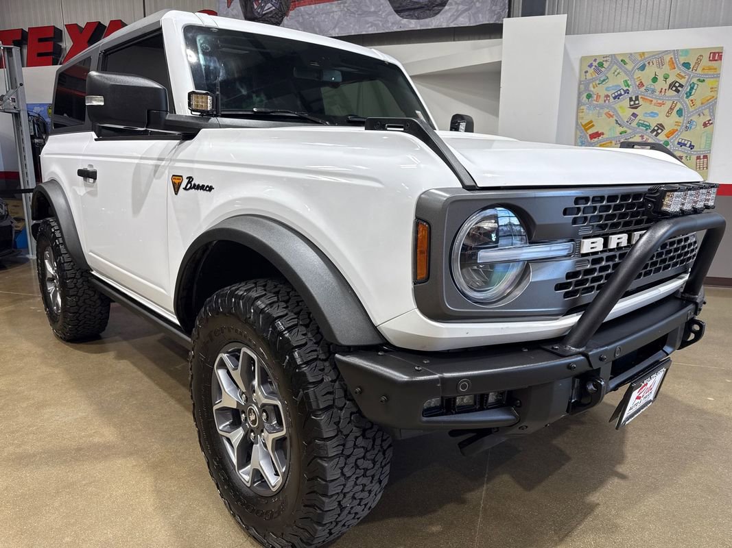 Used 2023 Ford Bronco Badlands image 22