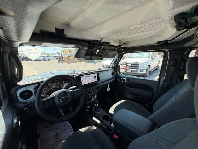 New 2026 Jeep Gladiator Sport AWD/4WD image 18