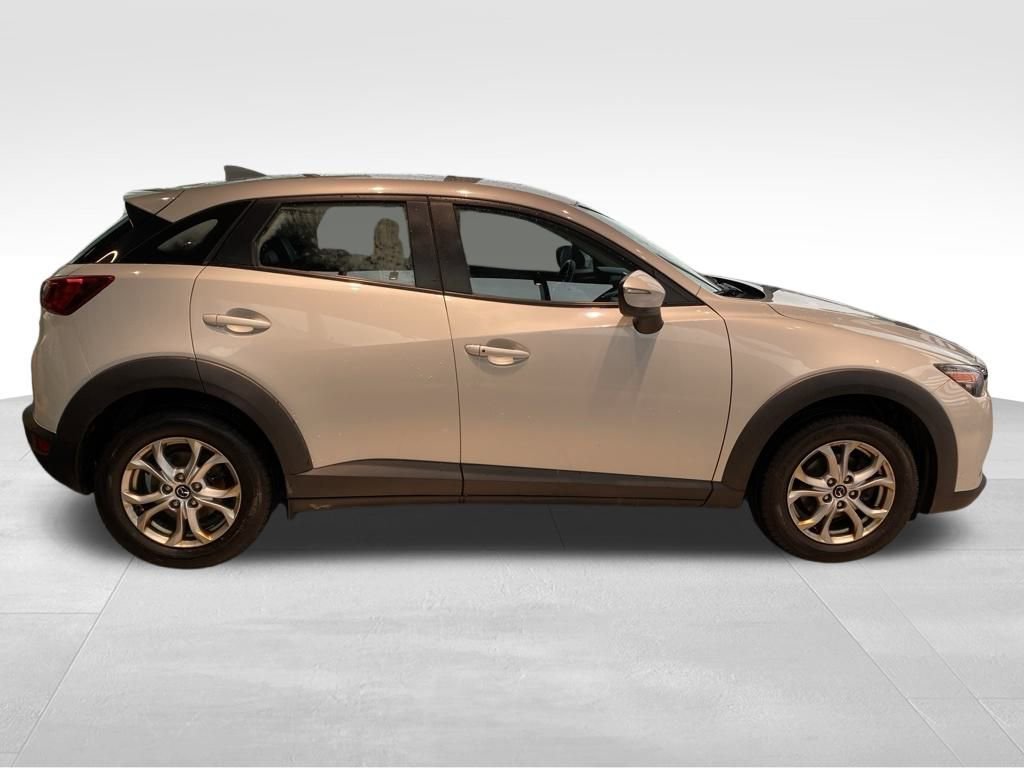 Used 2016 MAZDA CX-3 Touring w/ Premium Package image 3