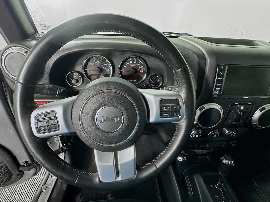 Used 2017 Jeep Wrangler Unlimited Rubicon image 11