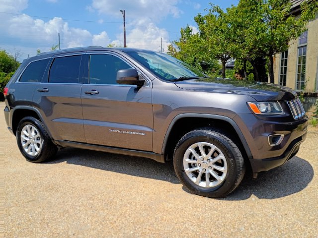 Used 2015 Jeep Grand Cherokee Laredo w/ Quick Order Package 23E RWD image 15