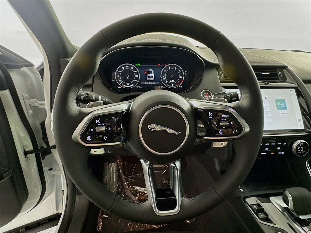 New 2024 Jaguar E-PACE R-Dynamic SE image 11