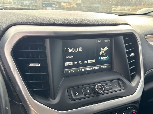 Used 2018 GMC Acadia SLE image 17