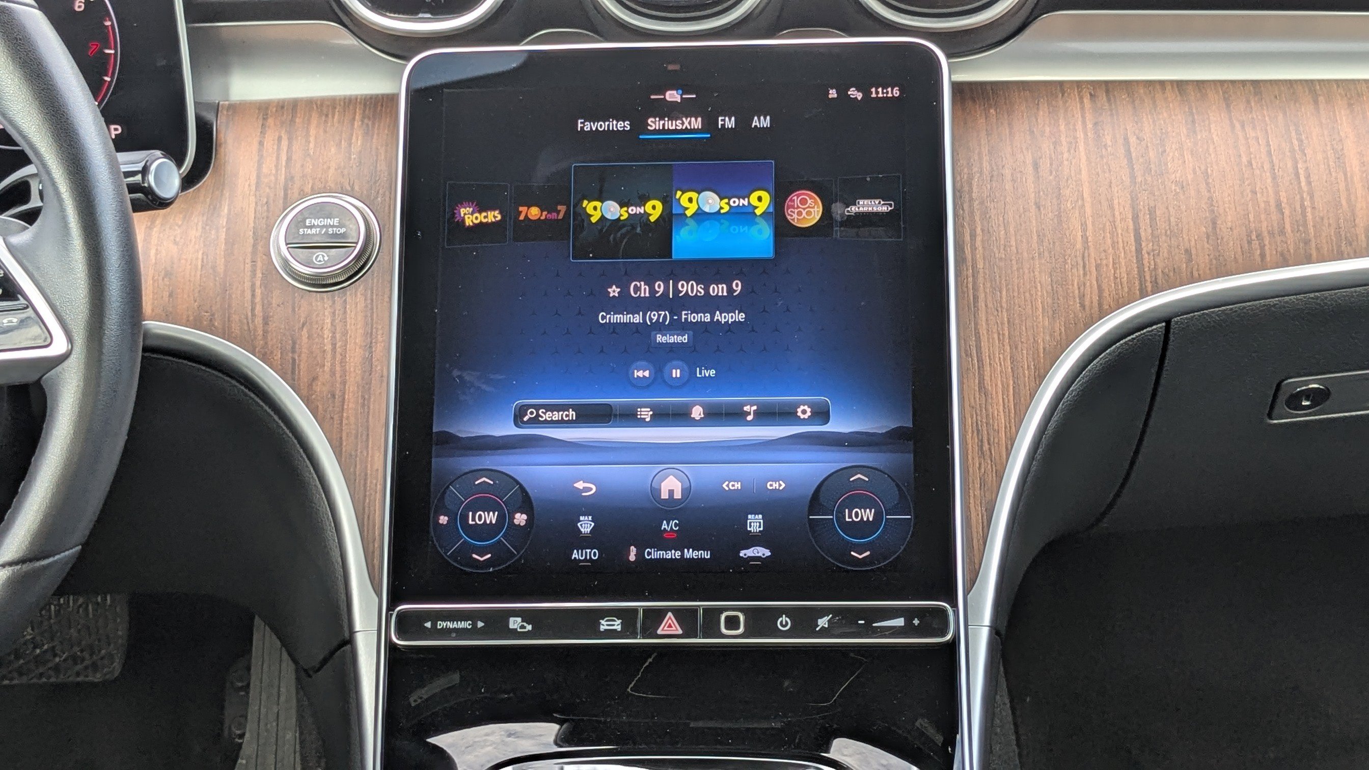 Used 2025 Mercedes-Benz C 300 4MATIC Sedan image 19