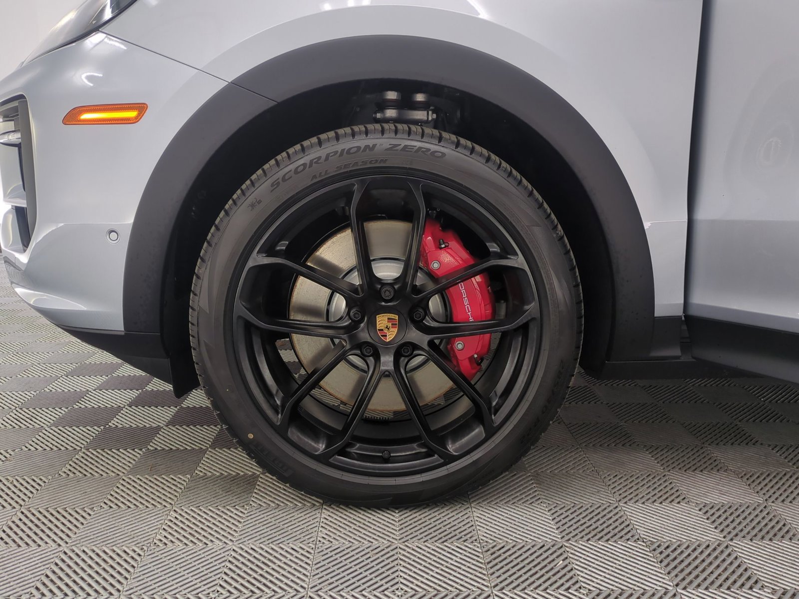 New 2026 Porsche Cayenne S AWD/4WD image 10