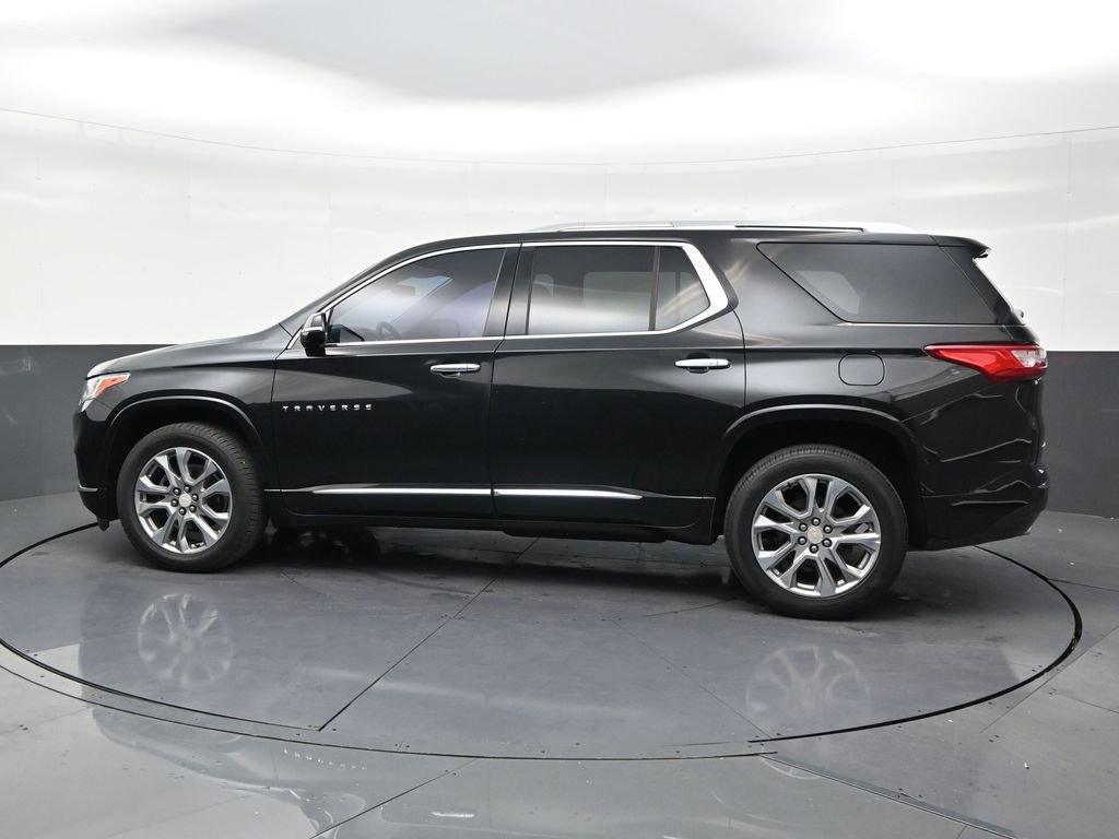 Used 2019 Chevrolet Traverse Premier image 2