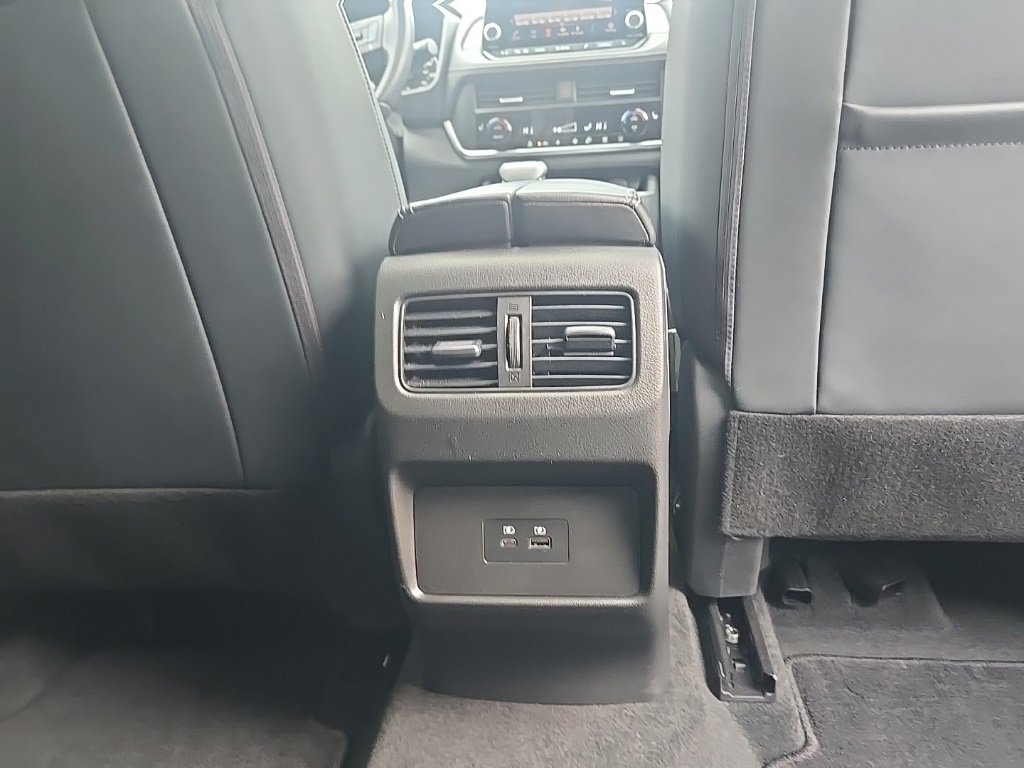 Certified 2023 Nissan Rogue SV w/ SV Premium B Package image 31