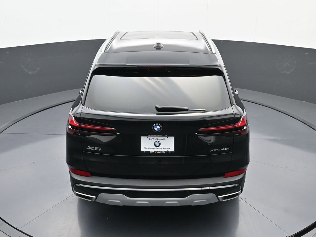 Used 2024 BMW X5 xDrive40i w/ Premium Package image 35