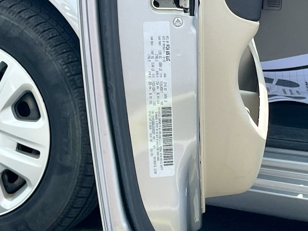 Certified 2018 Dodge Grand Caravan SE w/ UConnect Hands-Free Group FWD image 30