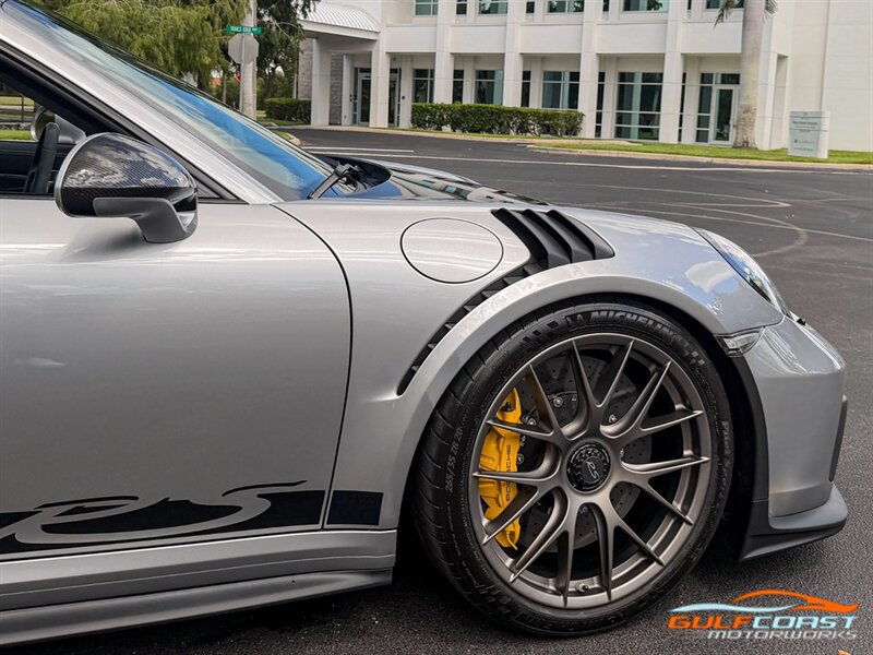 Used 2019 Porsche 911 GT3 RS w/ Weissach Package RWD image 63