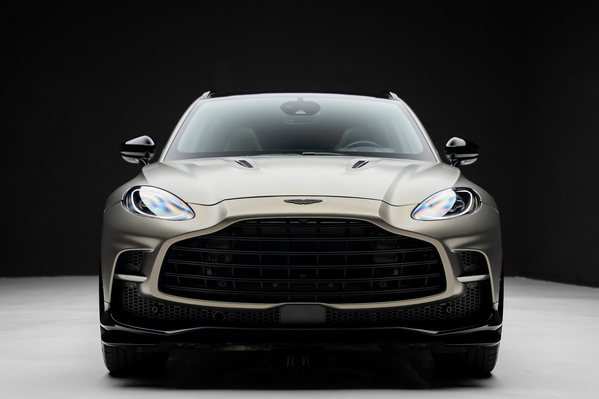 Used 2023 Aston Martin DBX 707 AWD/4WD image 8