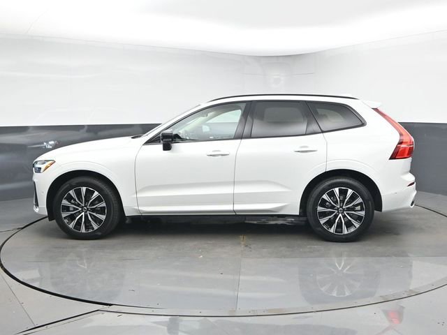 Used 2024 Volvo XC60 B5 Plus w/ Protection Package Premier image 5