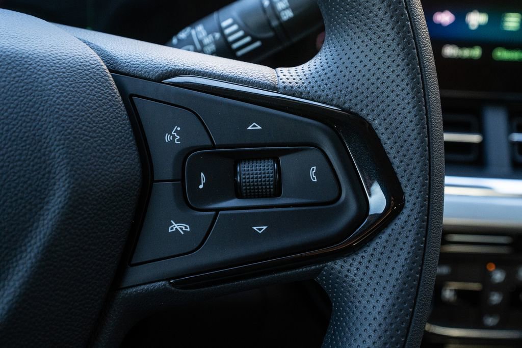 New 2026 Chevrolet Trax LT image 19