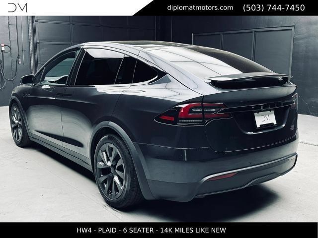Used 2025 Tesla Model X Plaid AWD/4WD image 4