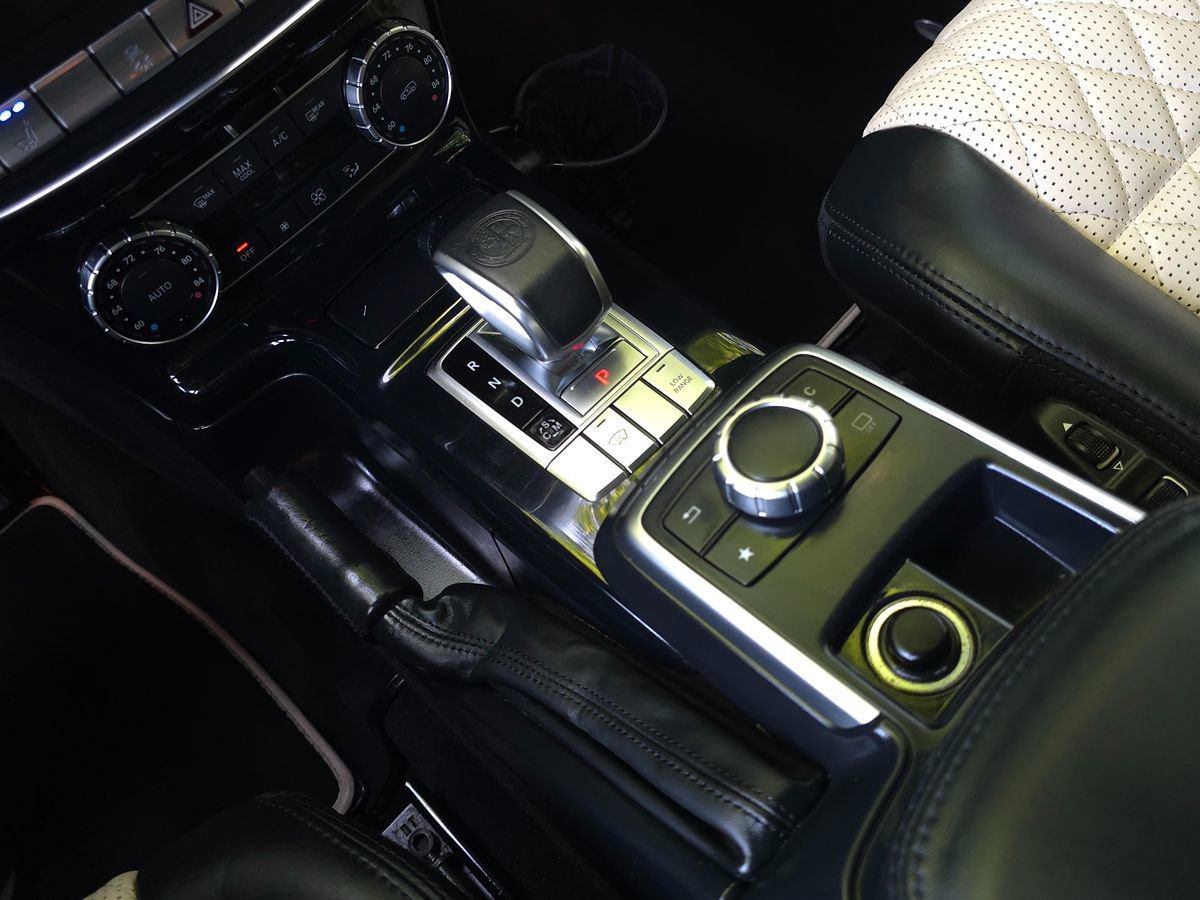 Used 2017 Mercedes-Benz G 63 AMG 4MATIC image 42