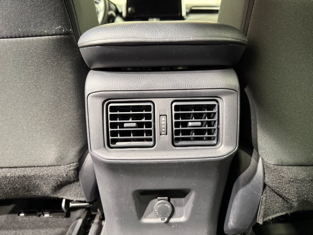 Certified 2025 Toyota RAV4 LE AWD/4WD image 20
