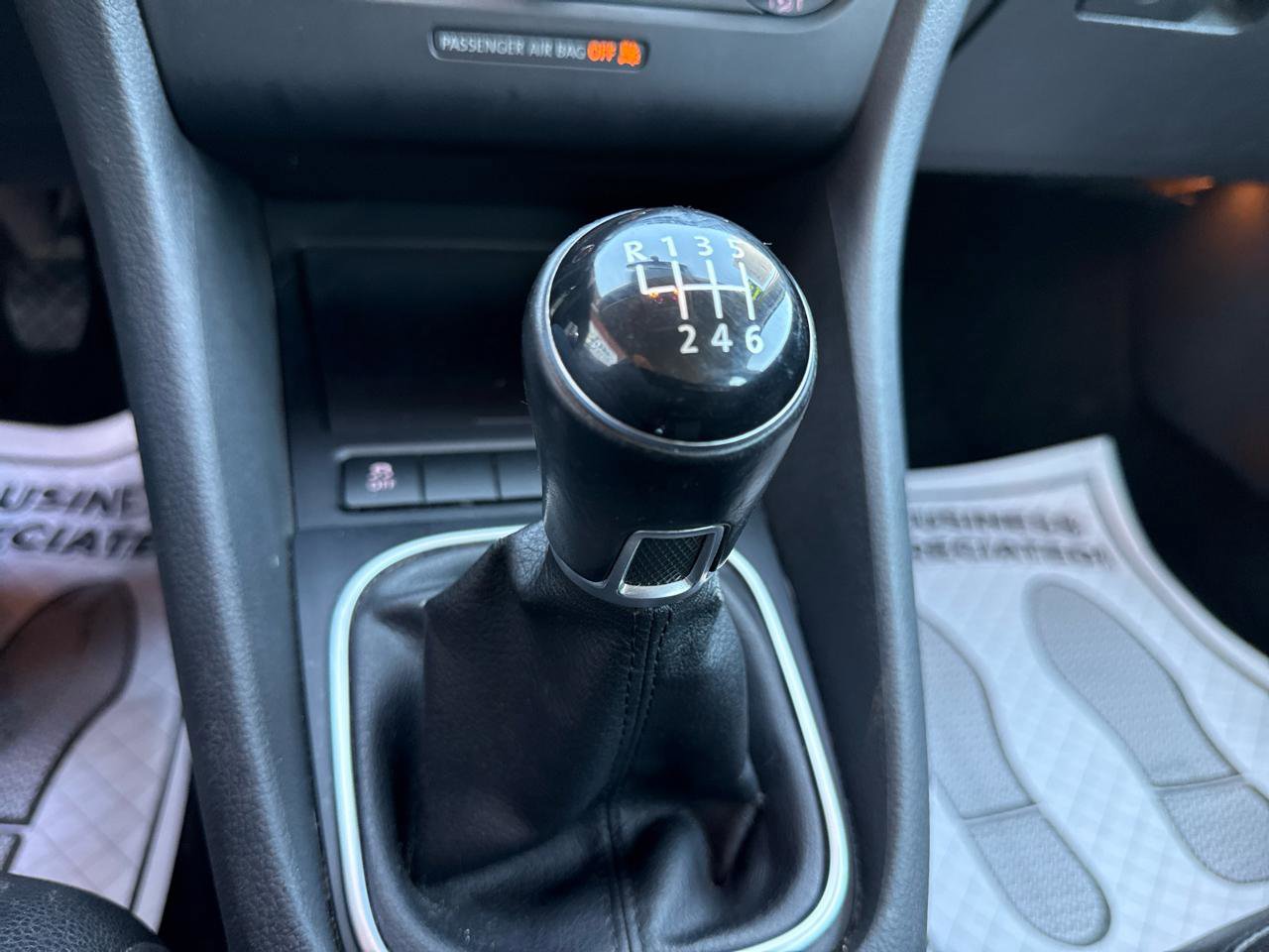 Used 2014 Volkswagen Jetta TDI image 21