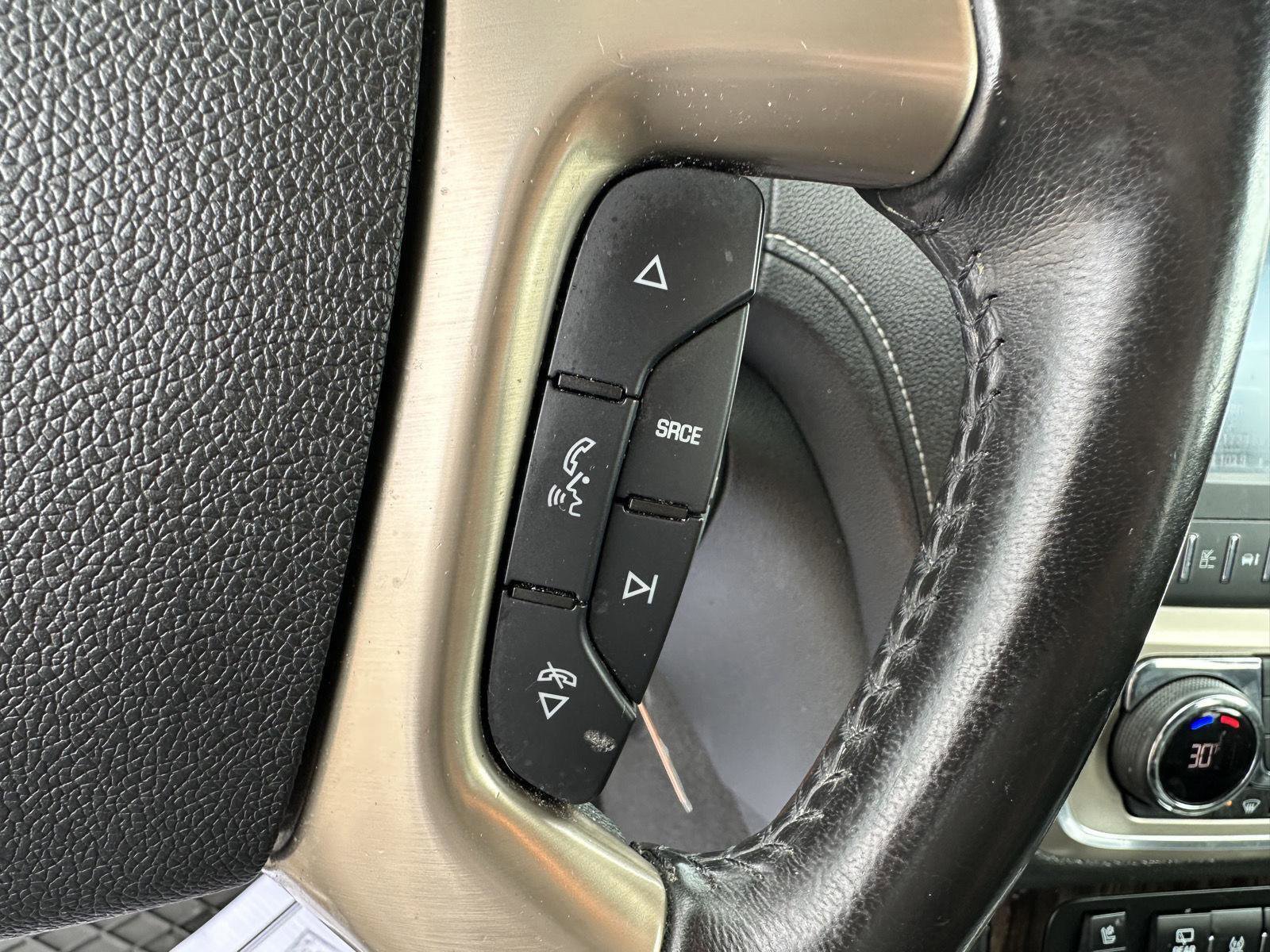 Used 2016 GMC Acadia Denali AWD/4WD image 25