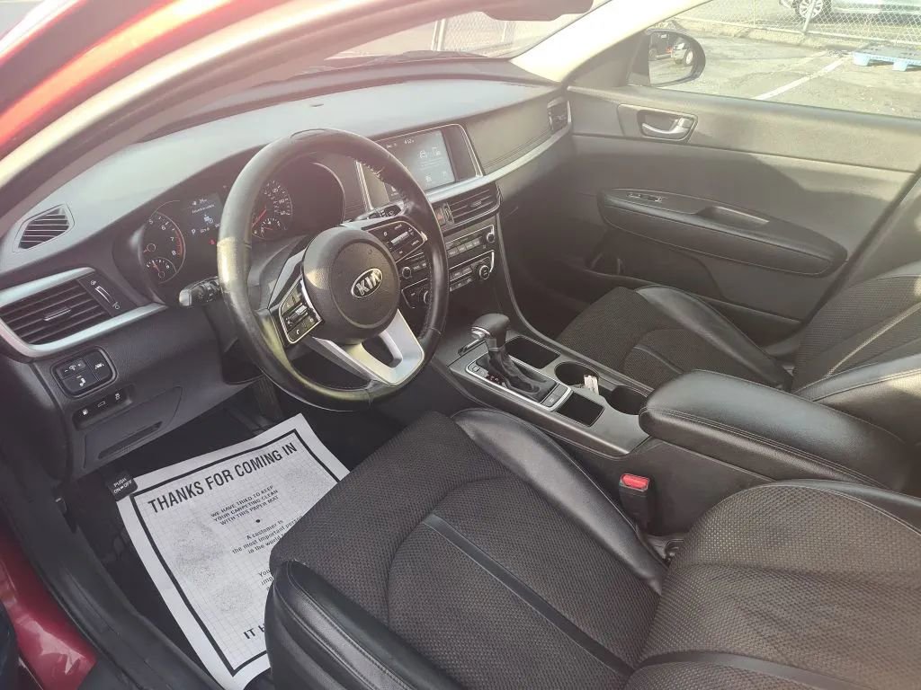 Used 2019 Kia Optima S image 14