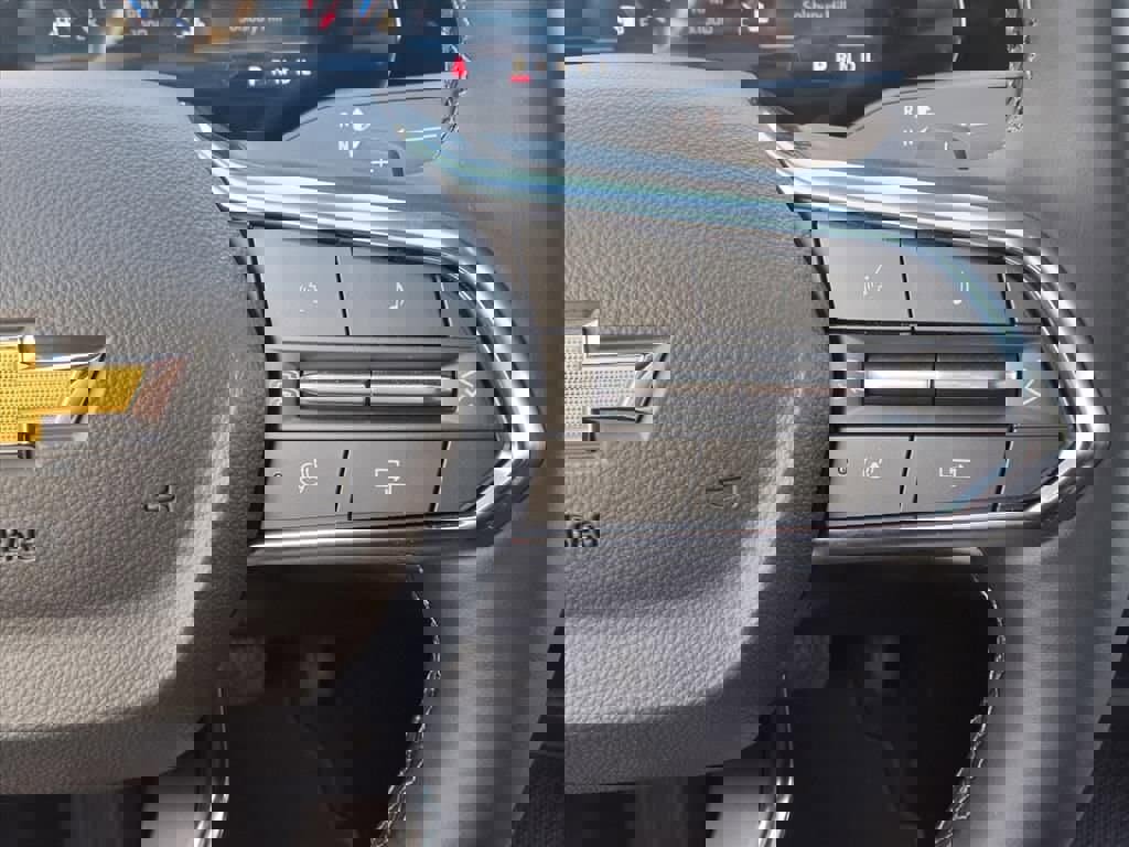 New 2026 Chevrolet Equinox LT w/ Convenience Package II image 18