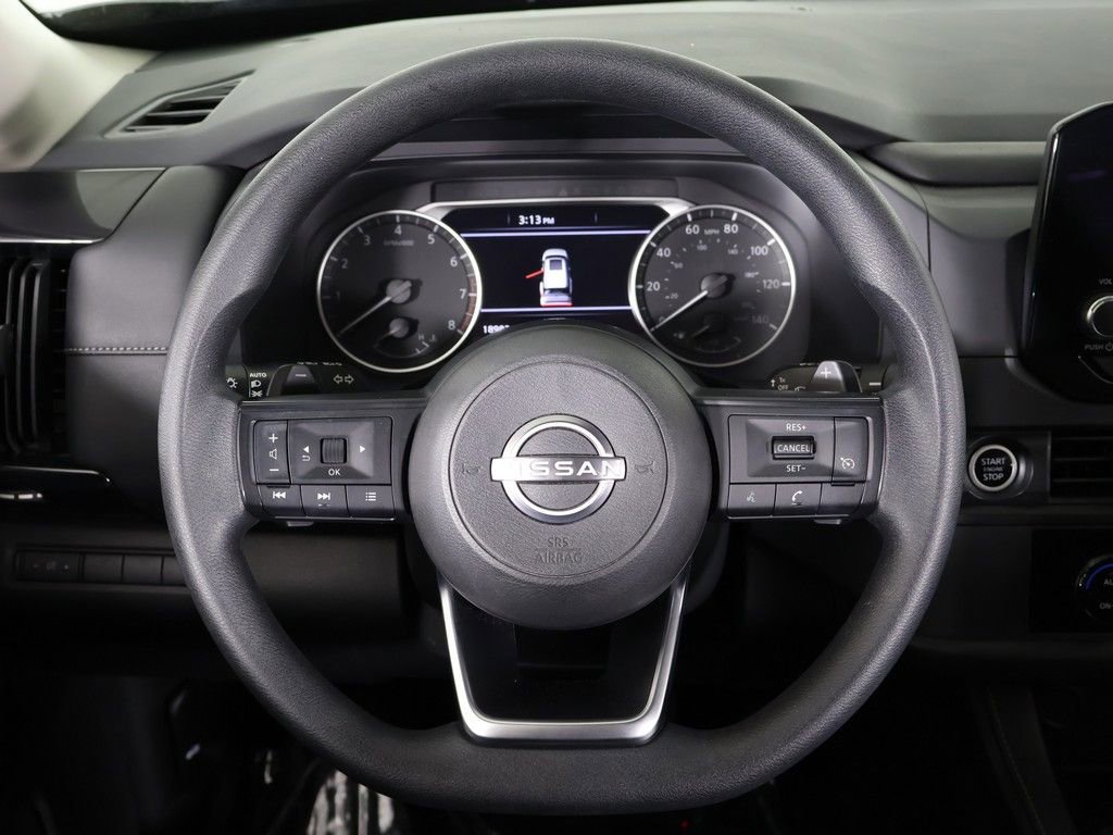 Used 2024 Nissan Pathfinder S image 37