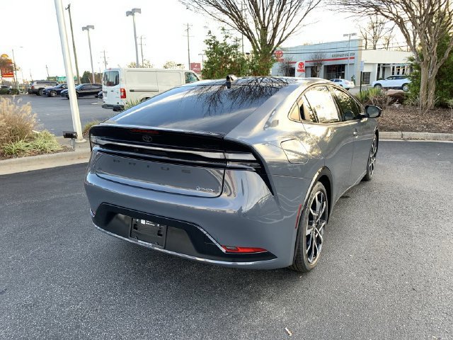 New 2026 Toyota Prius Plug-In Hybrid FWD image 8