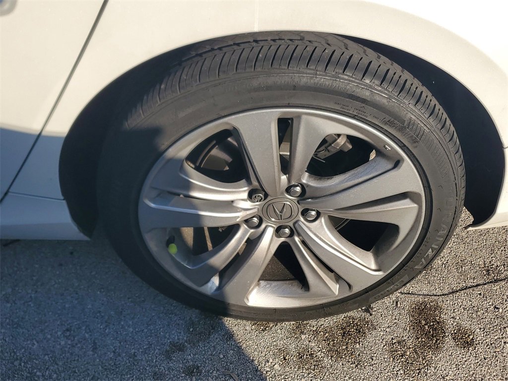 Used 2023 Acura TLX w/ Technology Package image 6