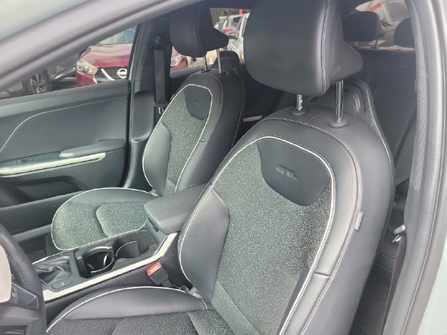 Used 2025 Kia K4 GT-Line FWD image 18