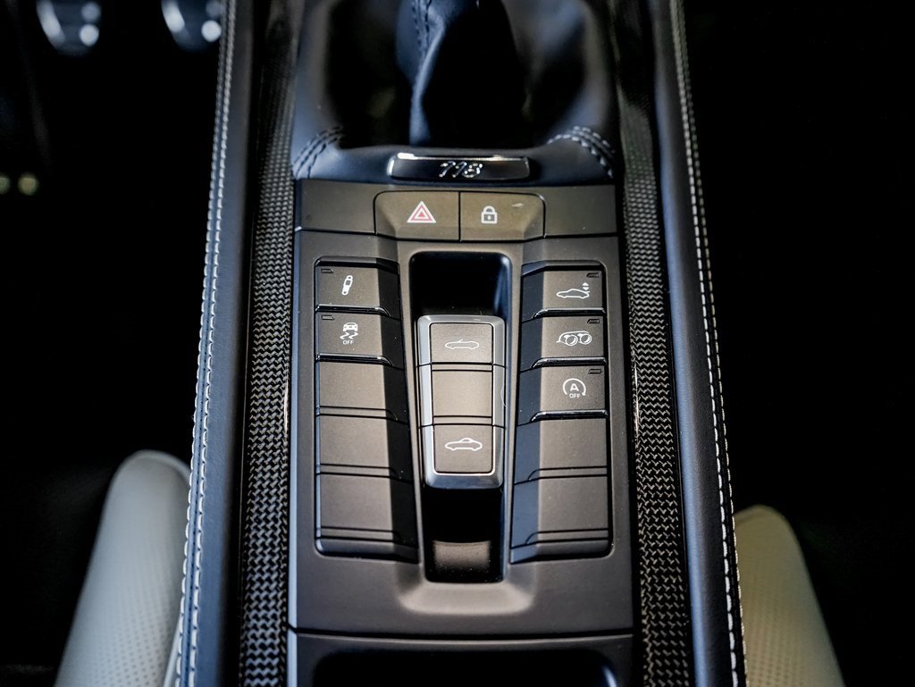 Certified 2025 Porsche 718 Boxster GTS image 19