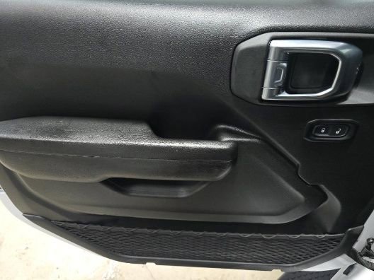 Used 2024 Jeep Wrangler Unlimited Rubicon 4xe image 10