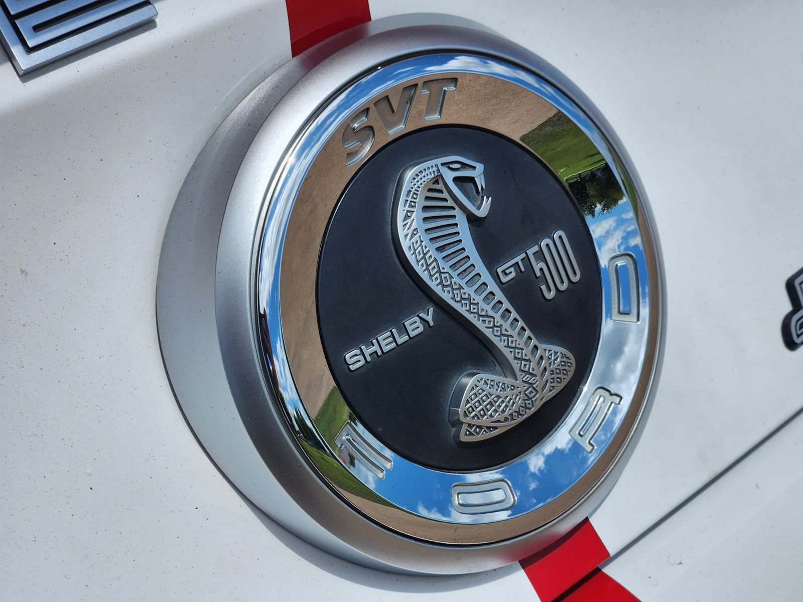 Used 2010 Ford Mustang Shelby GT500 RWD image 17