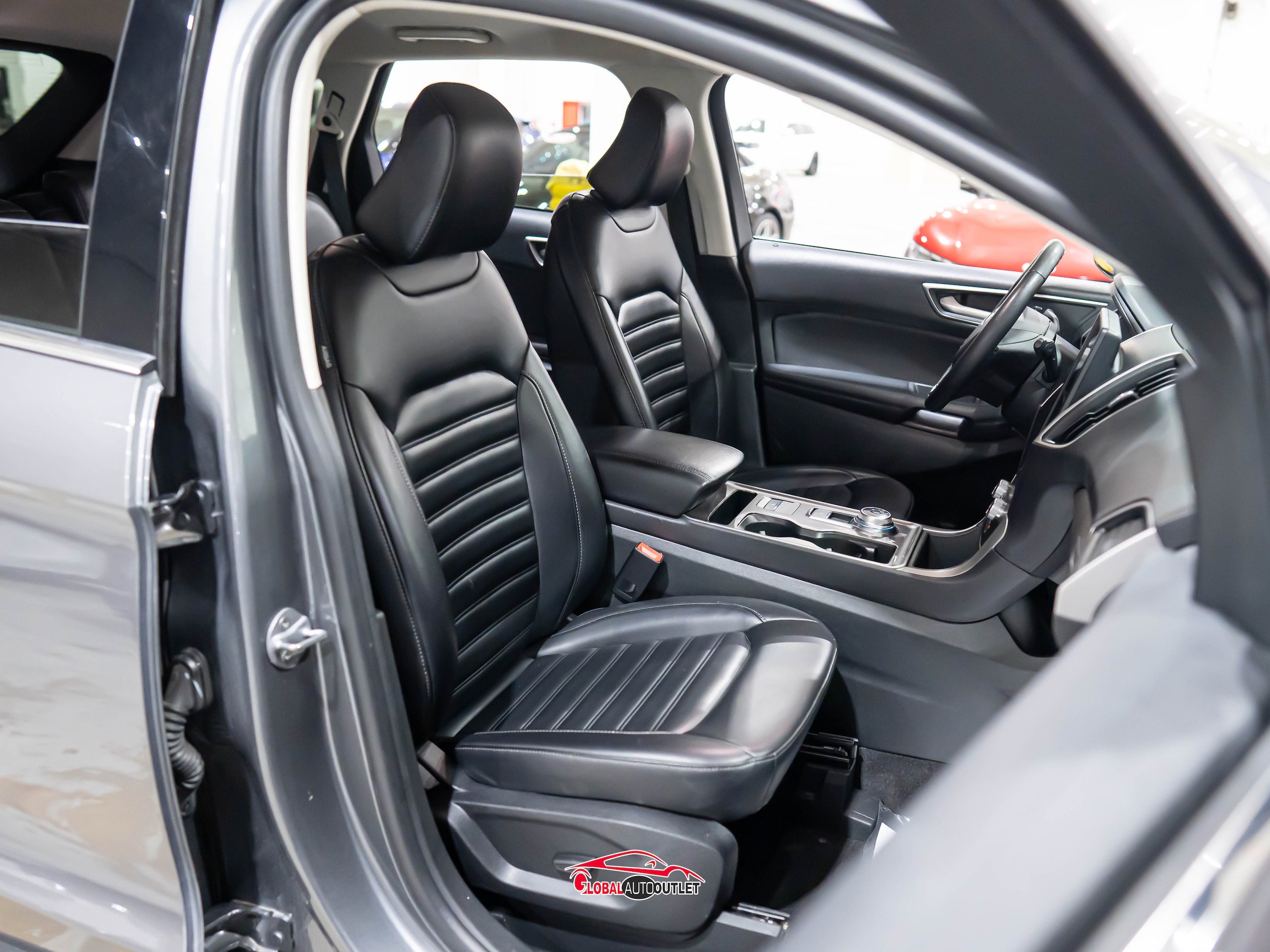 Used 2024 Ford Edge SEL AWD/4WD image 16