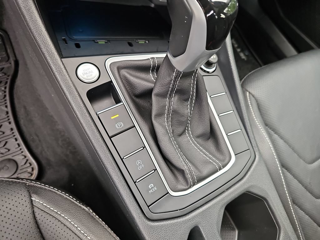 Used 2024 Volkswagen Jetta SEL FWD image 20
