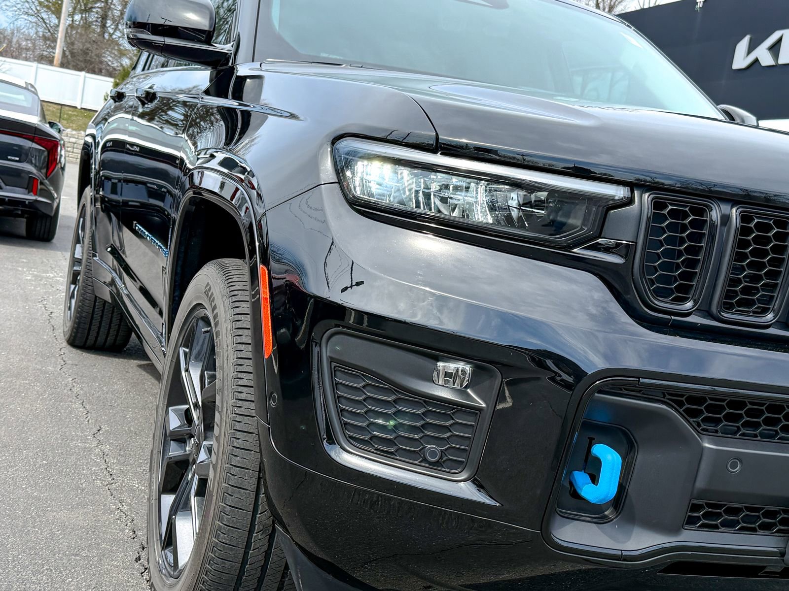 Used 2023 Jeep Grand Cherokee 30th Anniversary image 5