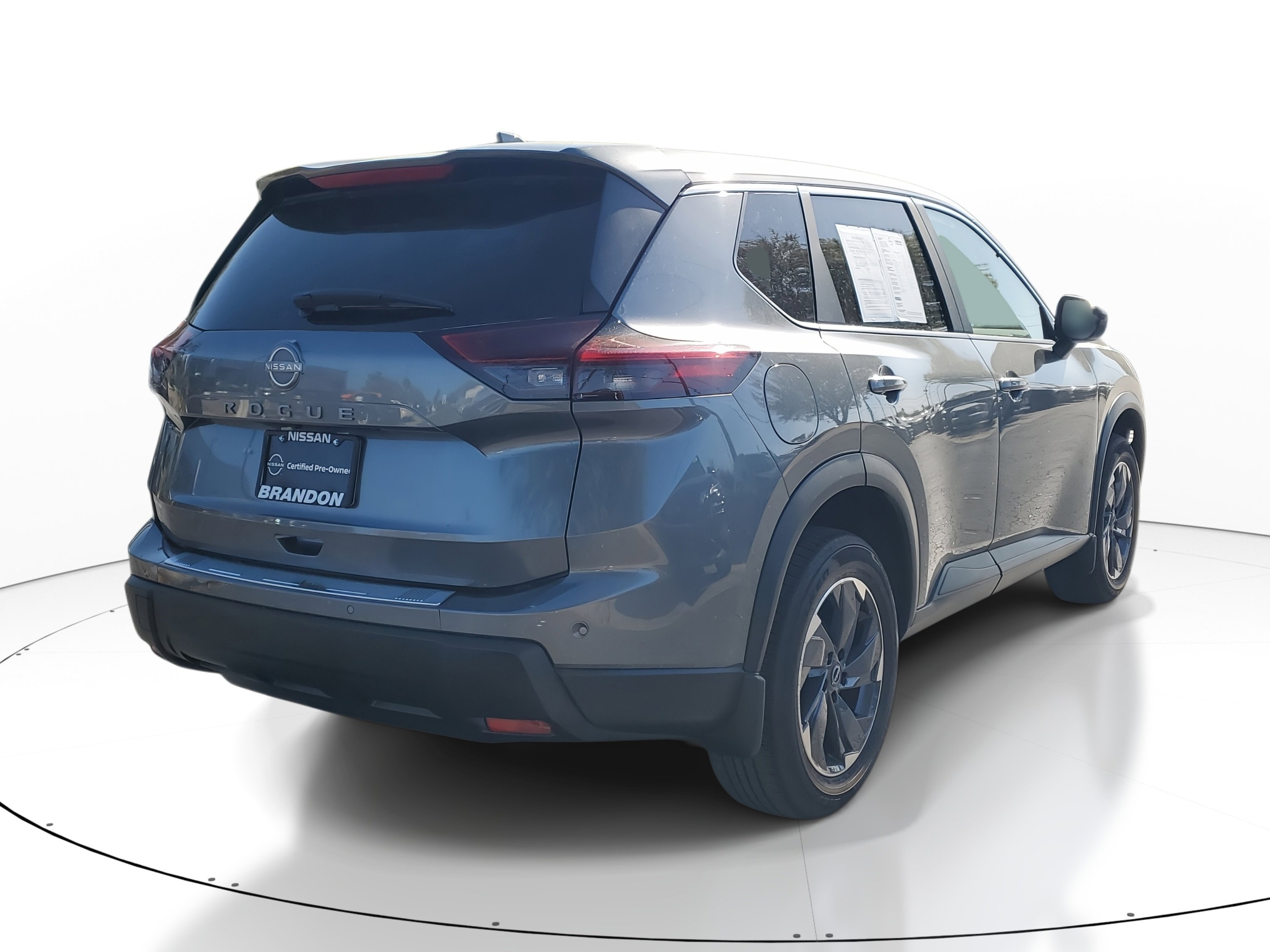 Certified 2025 Nissan Rogue SV image 7