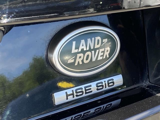 Used 2018 Land Rover Discovery HSE image 16