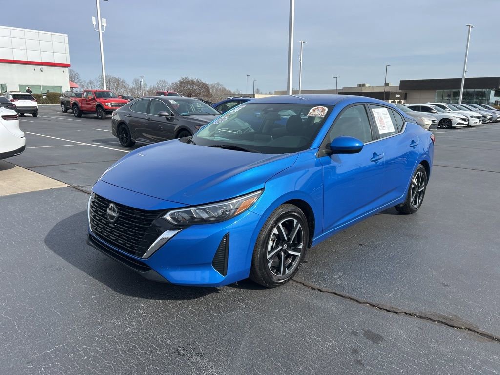 Used 2024 Nissan Sentra SV image 1